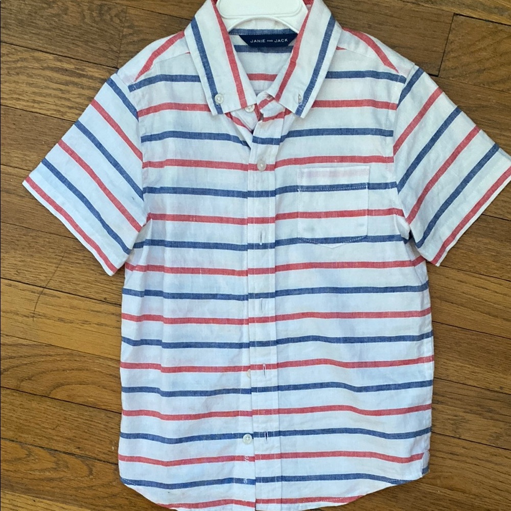 Janie and Jack red, white, and blue linen blend boys button down shirt sleeve 5